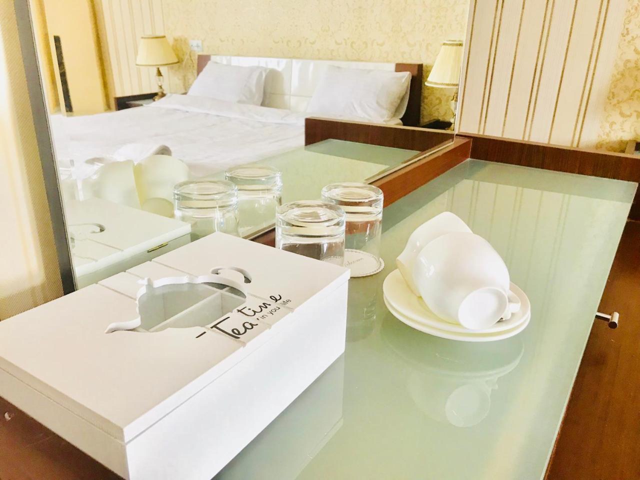 Hotel Dany Tbilisi Luaran gambar